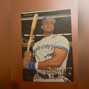 Robert Perez Toronto Blue Jays Baseball Card